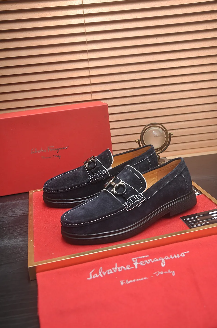 Men's shoes 💰440💶[Ferragamo/Ferragamo] The latest model in the counter. Original imported high-quality cowhide with open sides + imported 🐂 water-dyed cowhide lining + original luxury metal buckle + original combined outsole. No pressure for comparison. 38--45 (45 is custom-made and cannot be returned or exchanged)